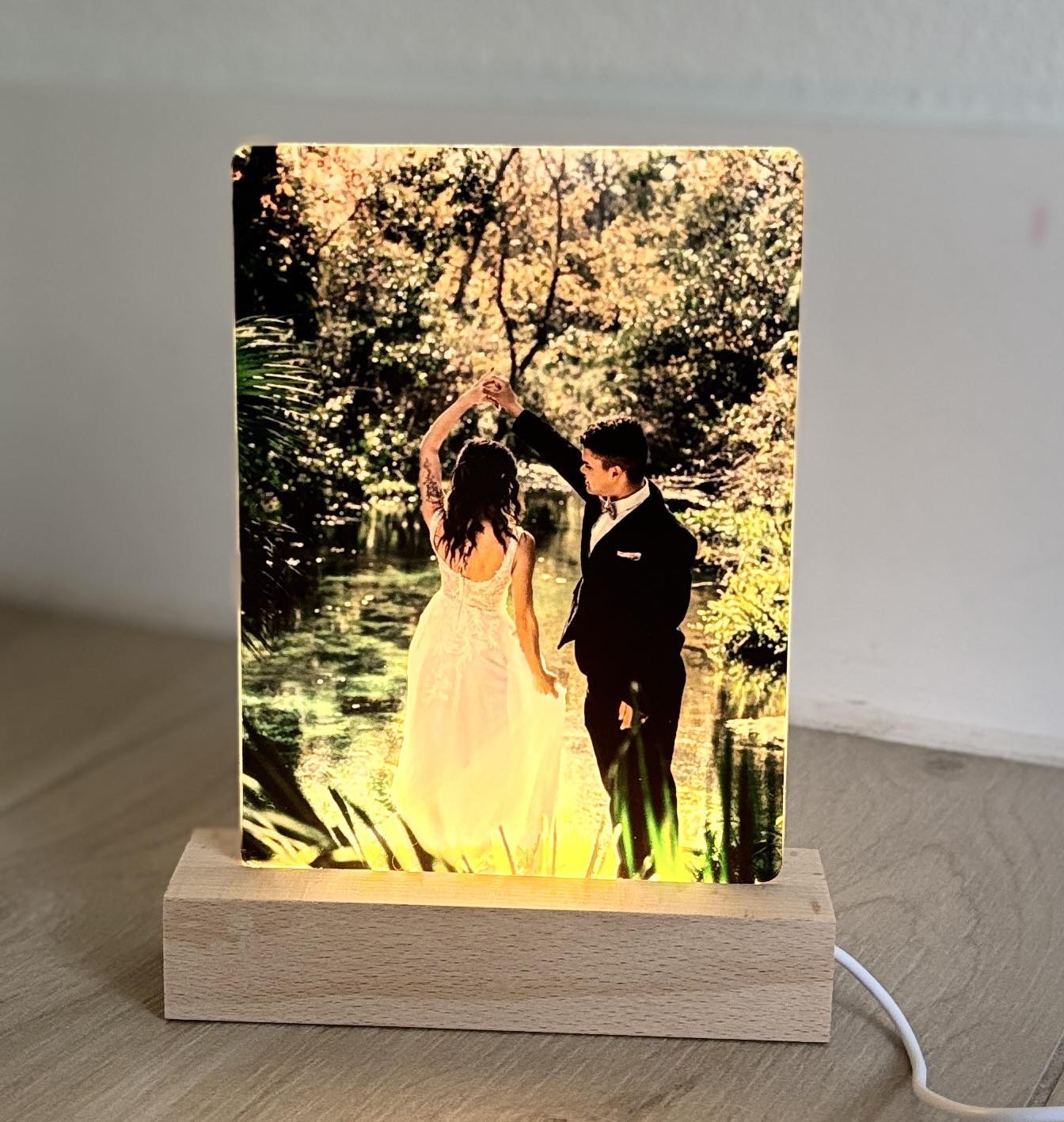 Personalized 5″ x 7″ LED Acrylic Photo Frames Night Light